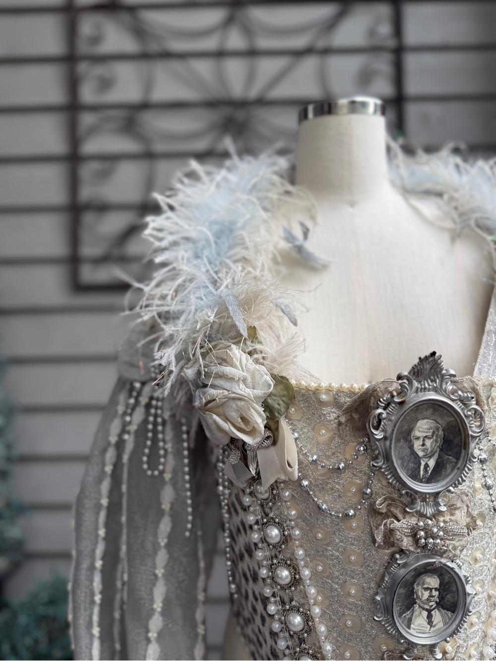 Handcrafted Cream and Silver Embellished Composer Corset Size 12/14 - Picture 12 of 12
